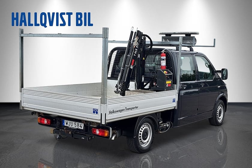 Bild 4 av Volkswagen Transporter Chassi Dubbelhytt T32 2.0 TDI 4Motion Kran Blixtljus
