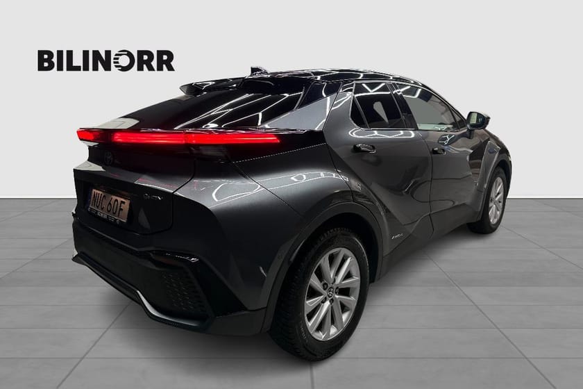 Bild 5 av Toyota C-HR Hybrid AWD-i 2,0 EXECUTIVE KOMFORT V-HJUL