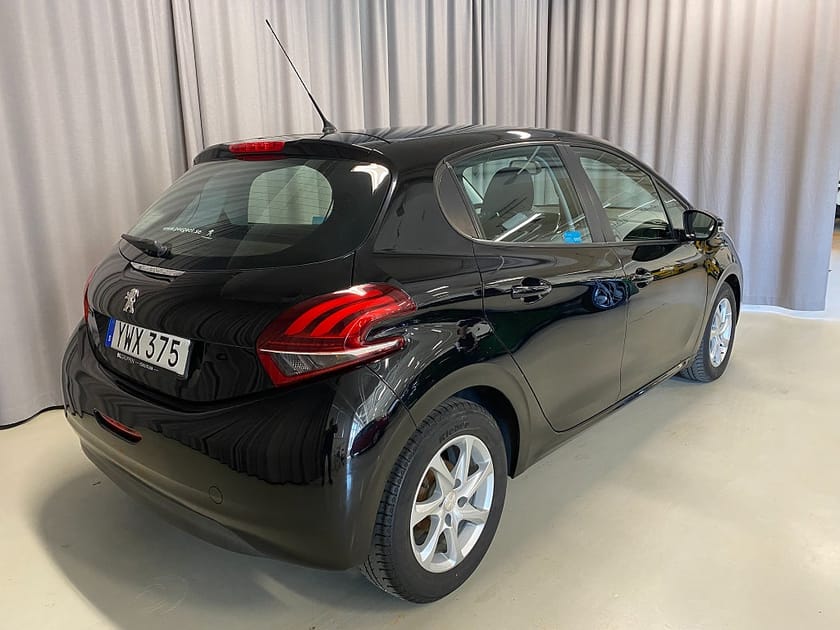 Bild 5 av Peugeot 208 Active 82hk Manuell. Motor & kupévärmare.
