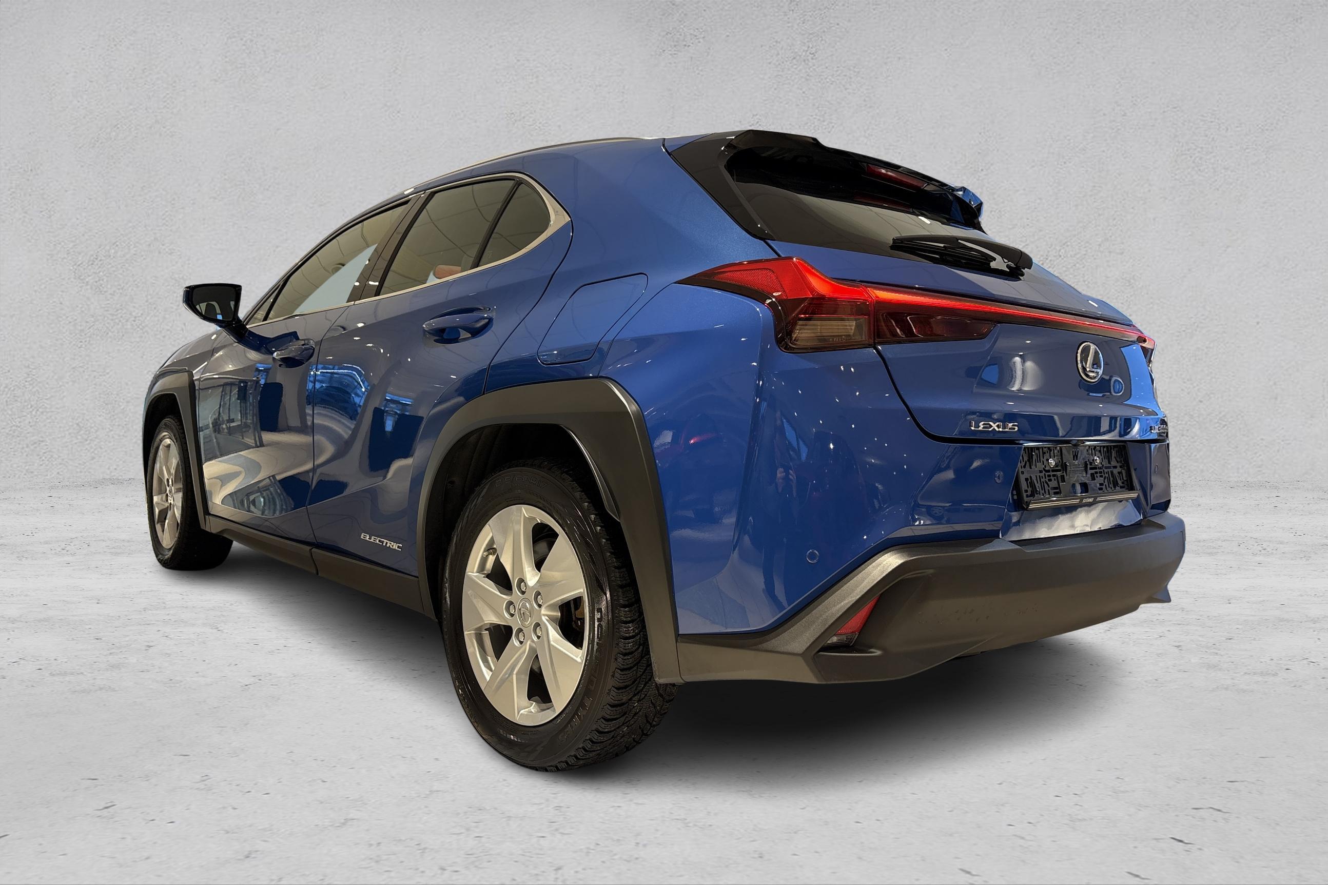 Thumnail bilde 2 av Lexus UX 300e