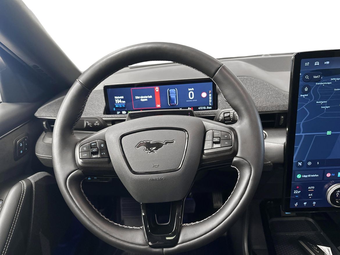 Ford Mustang Mach-E 2021 - miniatyr 8