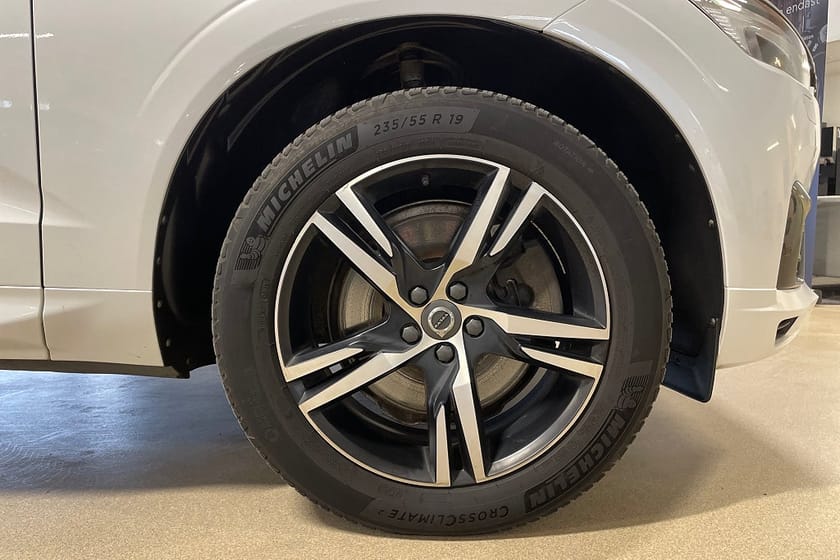 Bild 5 av Volvo XC60 Recharge T6 AWD R-Design | Panorama | El-stol | Moms