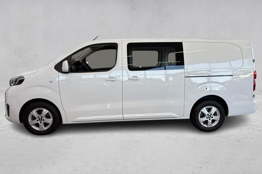Bilde 2 av Toyota Proace L2 2.0D 144HK /Cruise/Krok/R.Kamera/ParkVarmer++