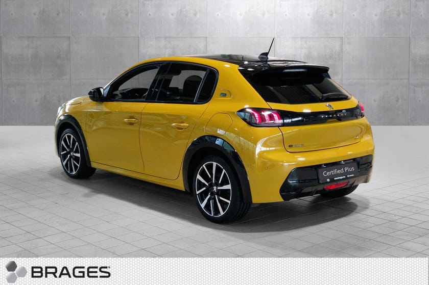 Bilde 3 av Peugeot e-208 GT 136hk