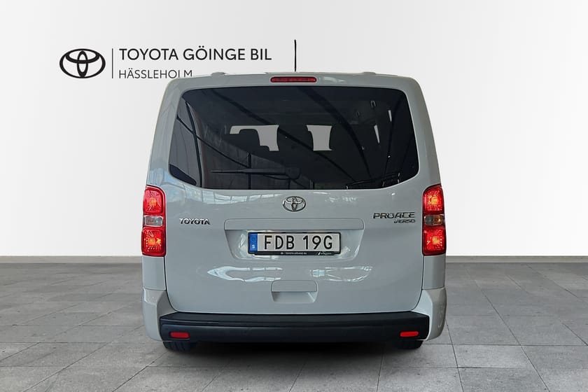 Bild 4 av Toyota Proace Verso SHUTTLE LONG 2,0 D ADBLUE 145 HK S&S