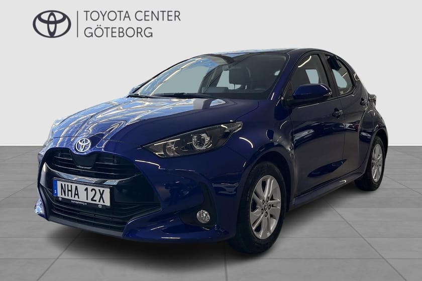 Bild 1 av Toyota Yaris Hybrid 115 1,5 5D ACTIVE KOMFORTPAKET P-SENSORER