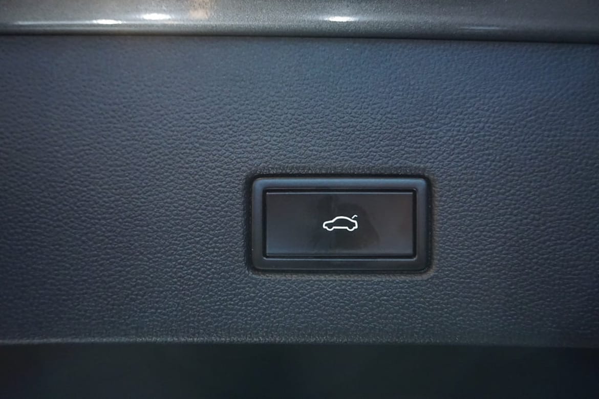 Volkswagen T-Roc 2018 - miniatyr 8