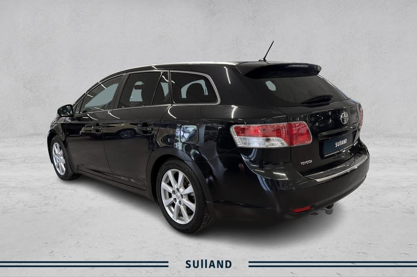Bilde 3 av Toyota Avensis Stasjonsvogn 2.0 D-4D STV NAVI TECH