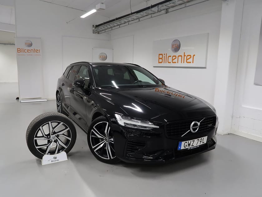Bild 1 av Volvo V60 Recharge T6 AWD R-Design V-Däck ingår Navi-Kamera-Värma