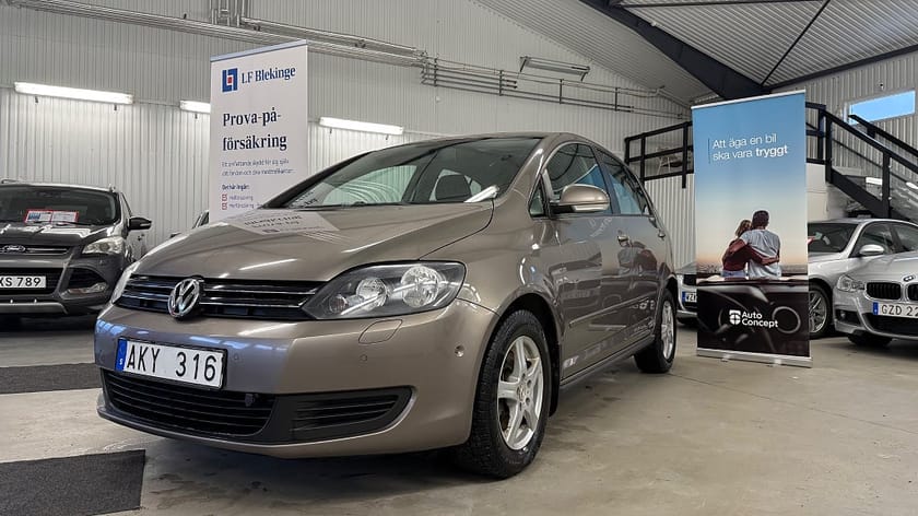 Bild 3 av Volkswagen Golf Plus 1.6 TDI BMT DSG Auto,105hk låga mill * Full servad *