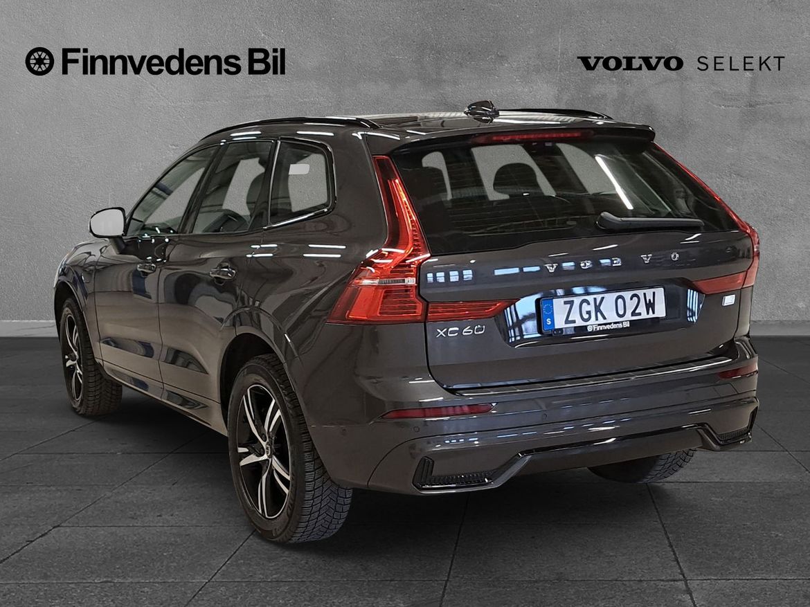 Volvo XC60 2023 - miniatyr 3