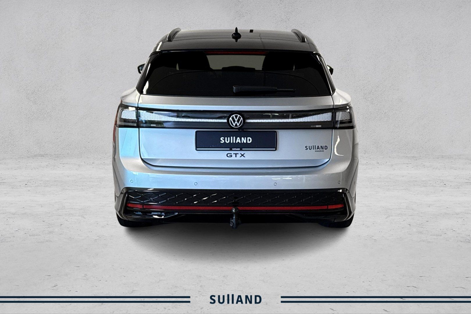 Thumnail bilde 3 av Volkswagen ID.7 GTX Tourer