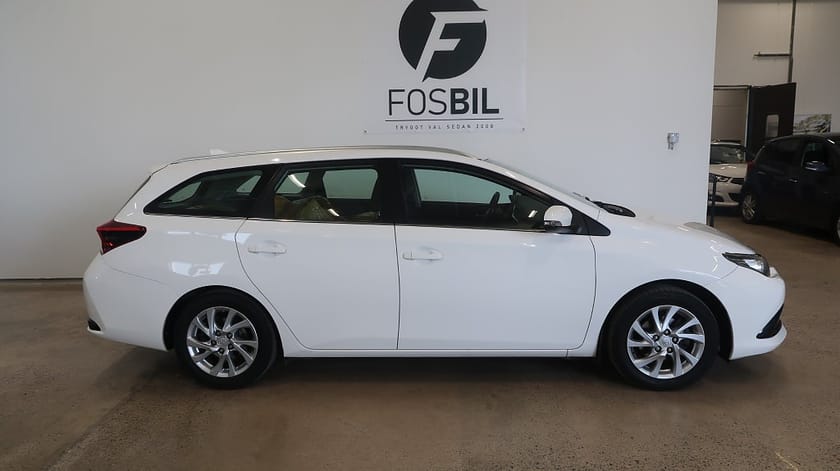 Bild 3 av Toyota Auris Touring Sports *RÄNTEKAMPANJ 3.45%* 1.2 Turbo Active Drag-Kamera-SoV