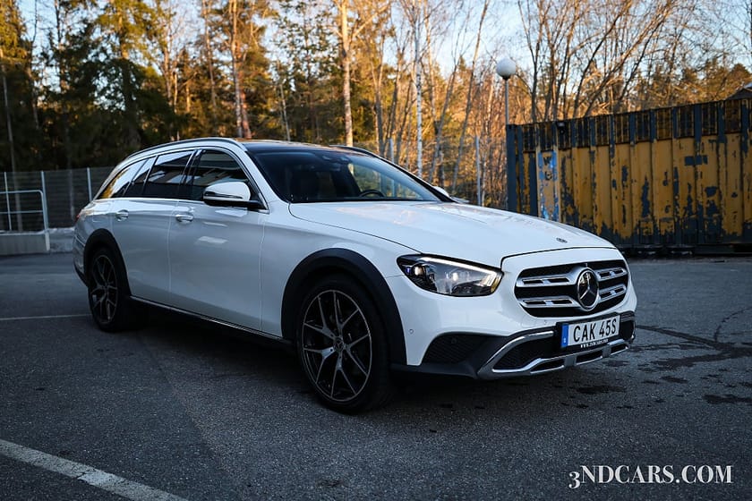 Bild 5 av Mercedes-Benz E 220 d 4MATIC All-Terrain 9G Panorama Burmester MOMS