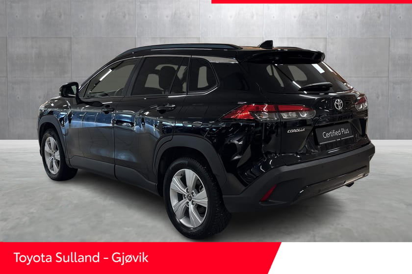 Bilde 3 av Toyota Corolla Cross Hybrid AWD-i Active Tech / AWD / Oppvarmet ratt/