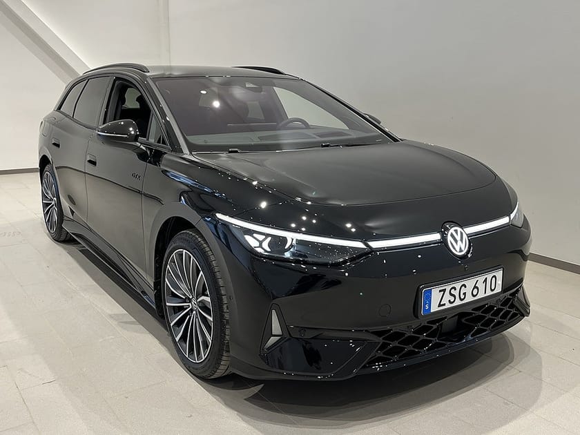 Bild 1 av Volkswagen ID.7 GTX Tourer | Lagerbil | Drag | Massage | 360 kamera | 4m