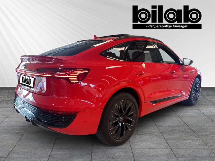 Bild 4 av Audi Q8 Sportback 55 e-tron quattro S-line B&O, Panorama, Selection