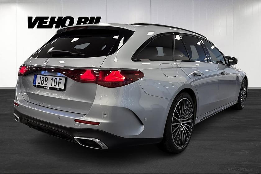 Bild 3 av Mercedes-Benz E 300 T e AMG Distronic 360 Kamera Minnespaket Keyless