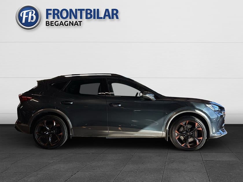 Bild 5 av CUPRA Formentor VZ e-Hybrid /Adaptfar/Drag/Förarassistanspaket XL/245hk