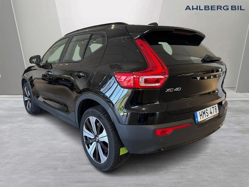 Bild 3 av Volvo XC40 Recharge Single Motor ⚫ Core, BEGAGNADE VINTERHJUL INGÅR, Klimatpaket, Parkeringskamera Bak, Baklucka Elmanövrerad, Google Maps