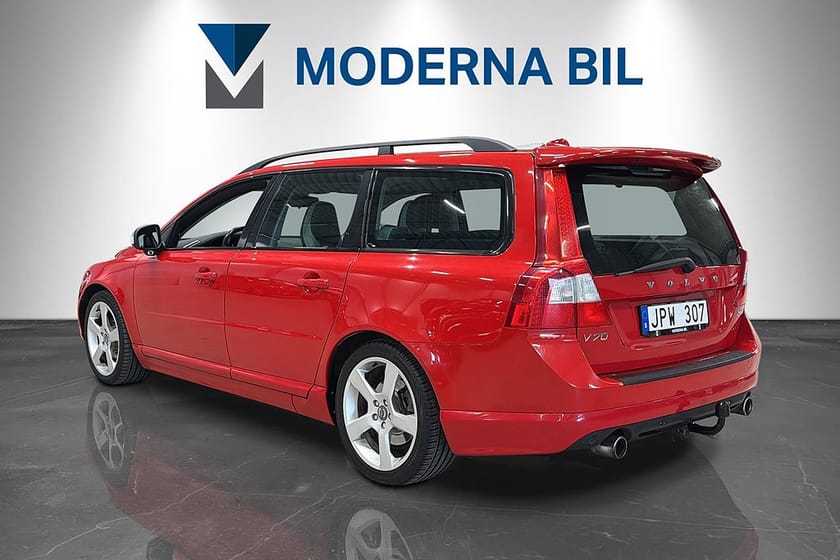 Bild 4 av Volvo V70 2.5FT R-Design 231hk Drag M-värm Adaptiv BLIS Skinn