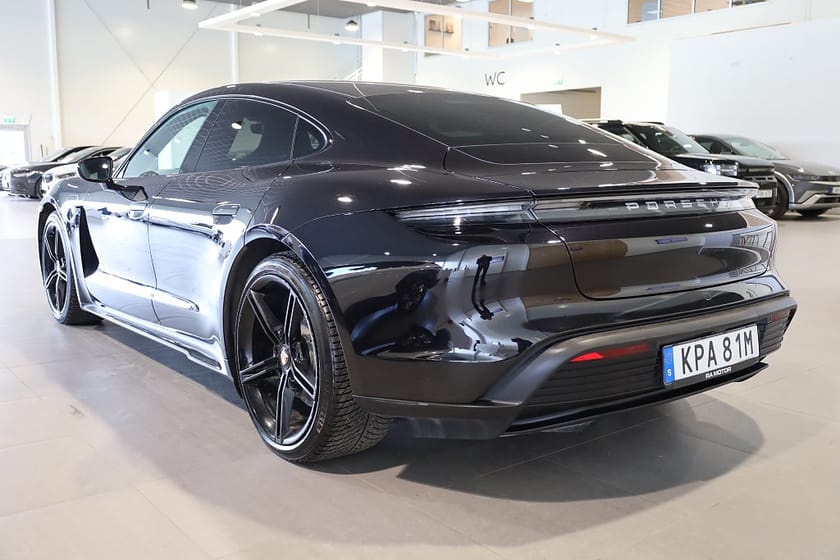 Bild 3 av Porsche Taycan 4S DD+ 571HK Navi Pano Kamera Sport Chrono Matrix