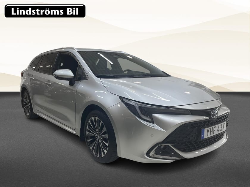 Bild 3 av Toyota Corolla Touring Sports Hybrid 1,8 STYLE PLUSPAKET VINTERHJUL