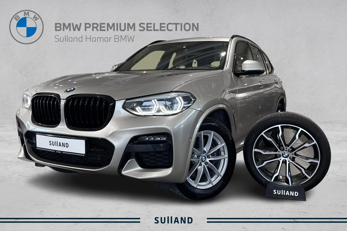 Bilde av BMW X3 xDrive30e