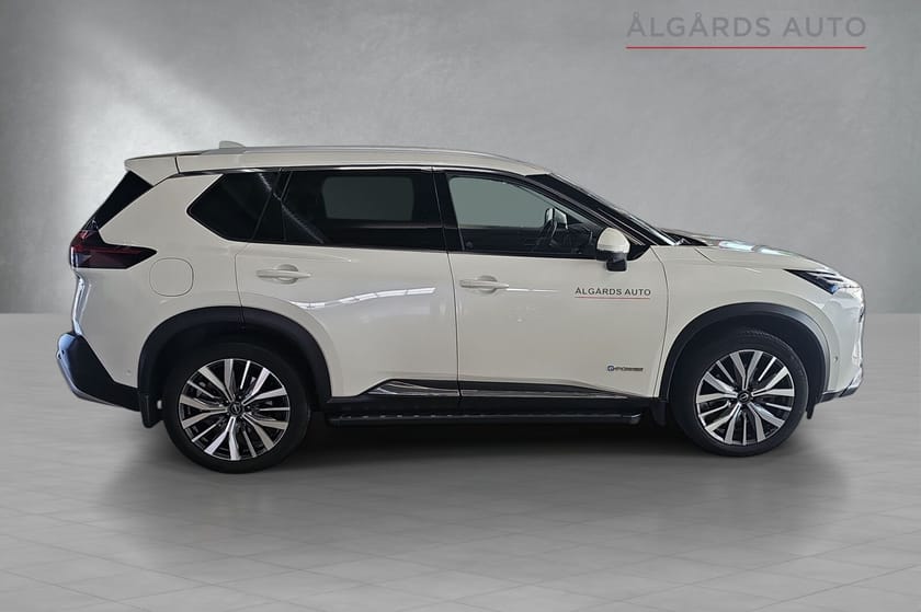 Bilde 4 av Nissan X-Trail e-4ORCE e-Power Tekna 5-s AUTOMAT-4WD-SKINN-GLASSTAK-KROK