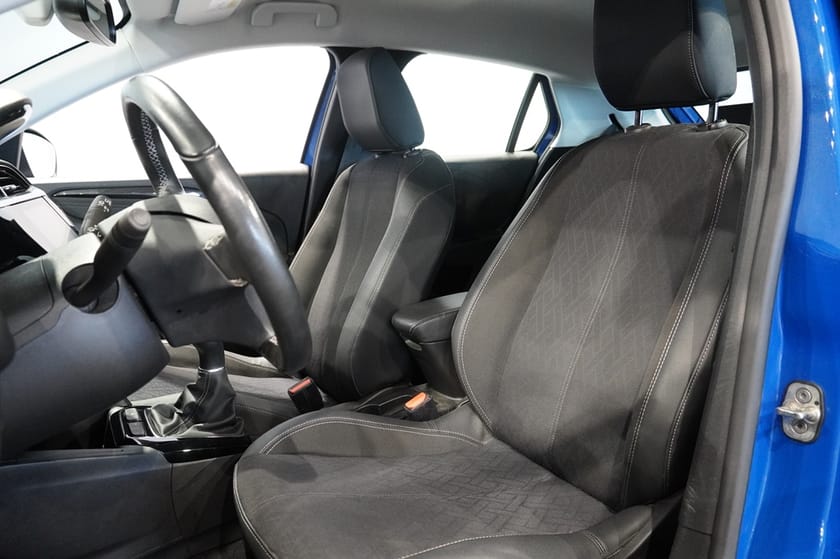 Bild 4 av Opel Corsa 1.2 Manuell 75HK BACKKAMERA RATTVÄRME
