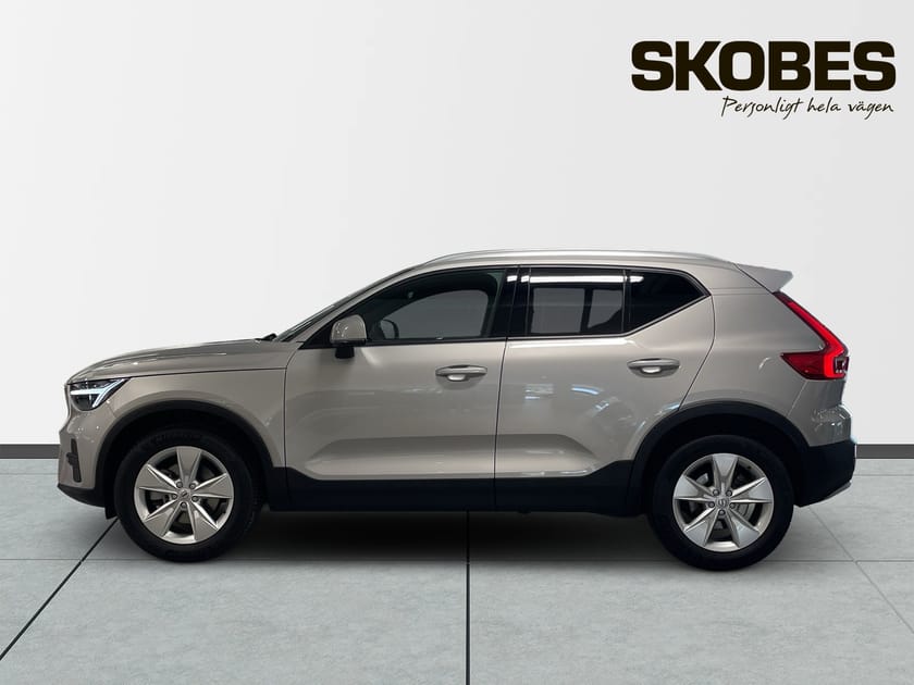 Bild 5 av Volvo XC40 B4 FWD Bensin Core