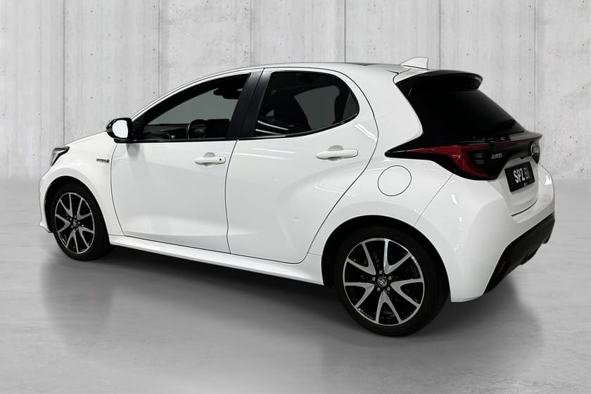 Bilde 5 av Toyota Yaris Hybrid | STYLE | 1 EIER | PANO | KAMERA | SPORTSSETER | ACC |
