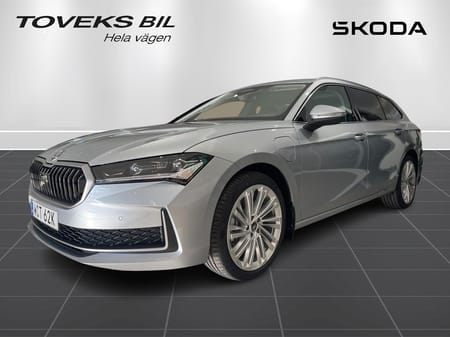 Škoda Superb iV Kombi L&K, laddhybrid, fin spec