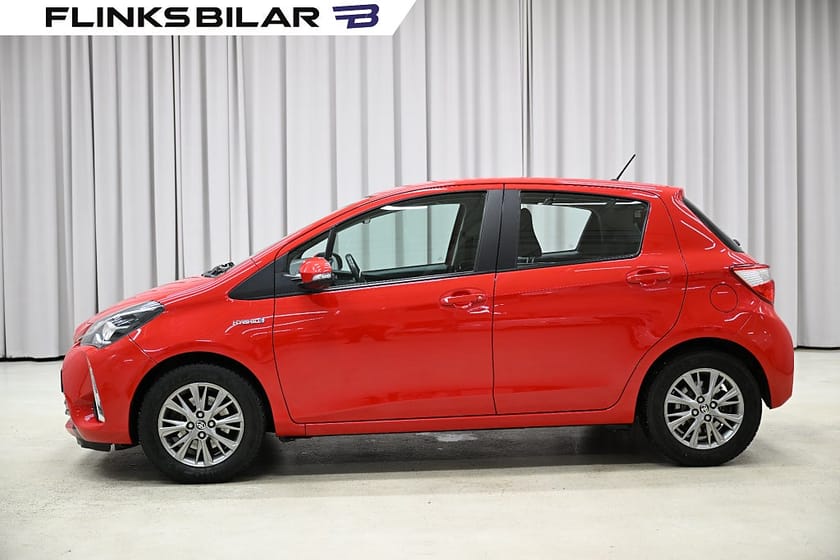 Bild 1 av Toyota Yaris Hybrid 101HK Automat|Backkamera|S&V-Hjul|Nyservad