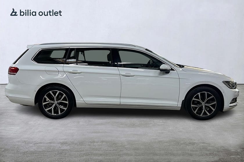 Bild 4 av Volkswagen Passat Sportscombi 1.4 TSI DSG 150hk Cockpit Drag Backkamera