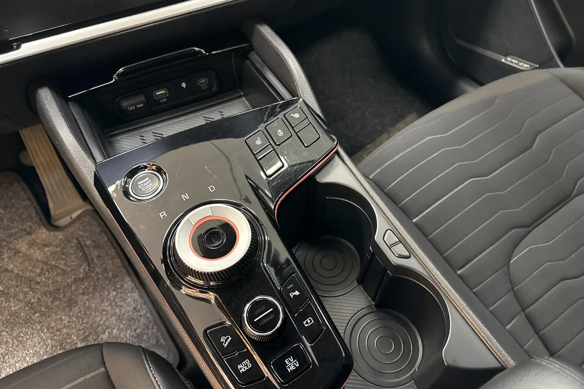 picture of a car