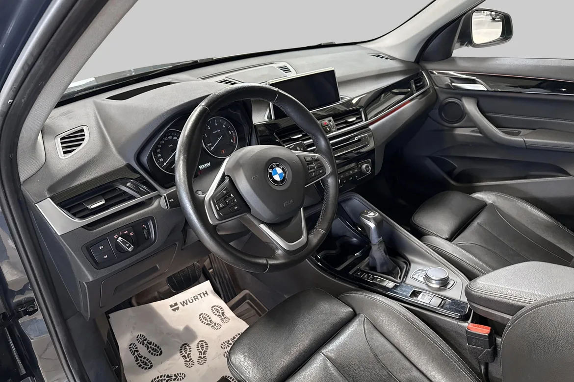 picture of a car