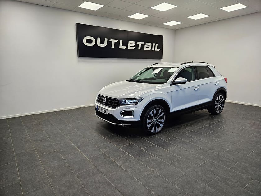 Bild 1 av Volkswagen T-Roc GT 1.5 TSI 150hk Cockpit Värmare Backkamera Drag 19tum