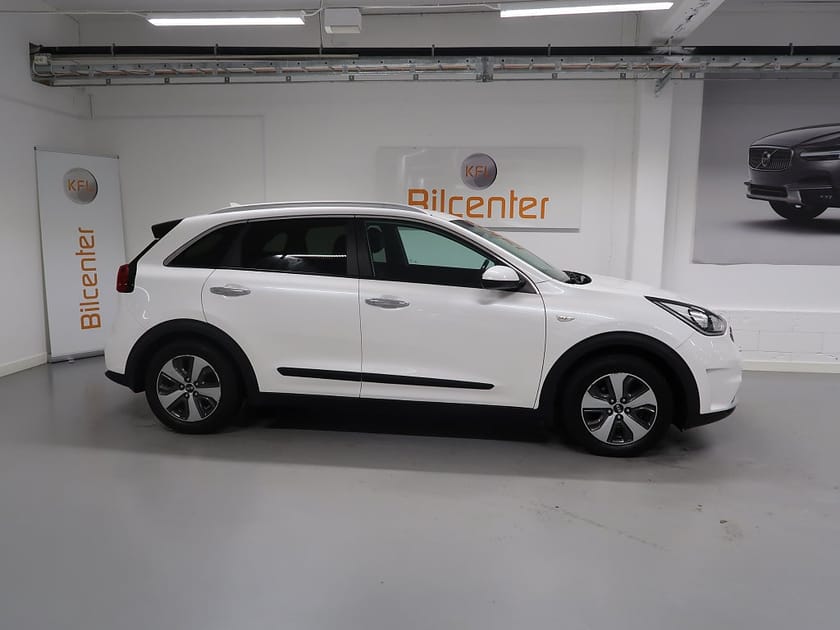 Bild 5 av Kia Niro Hybrid Advance Plus V-Däck ingår Drag-Kamera-Navi-CarPl