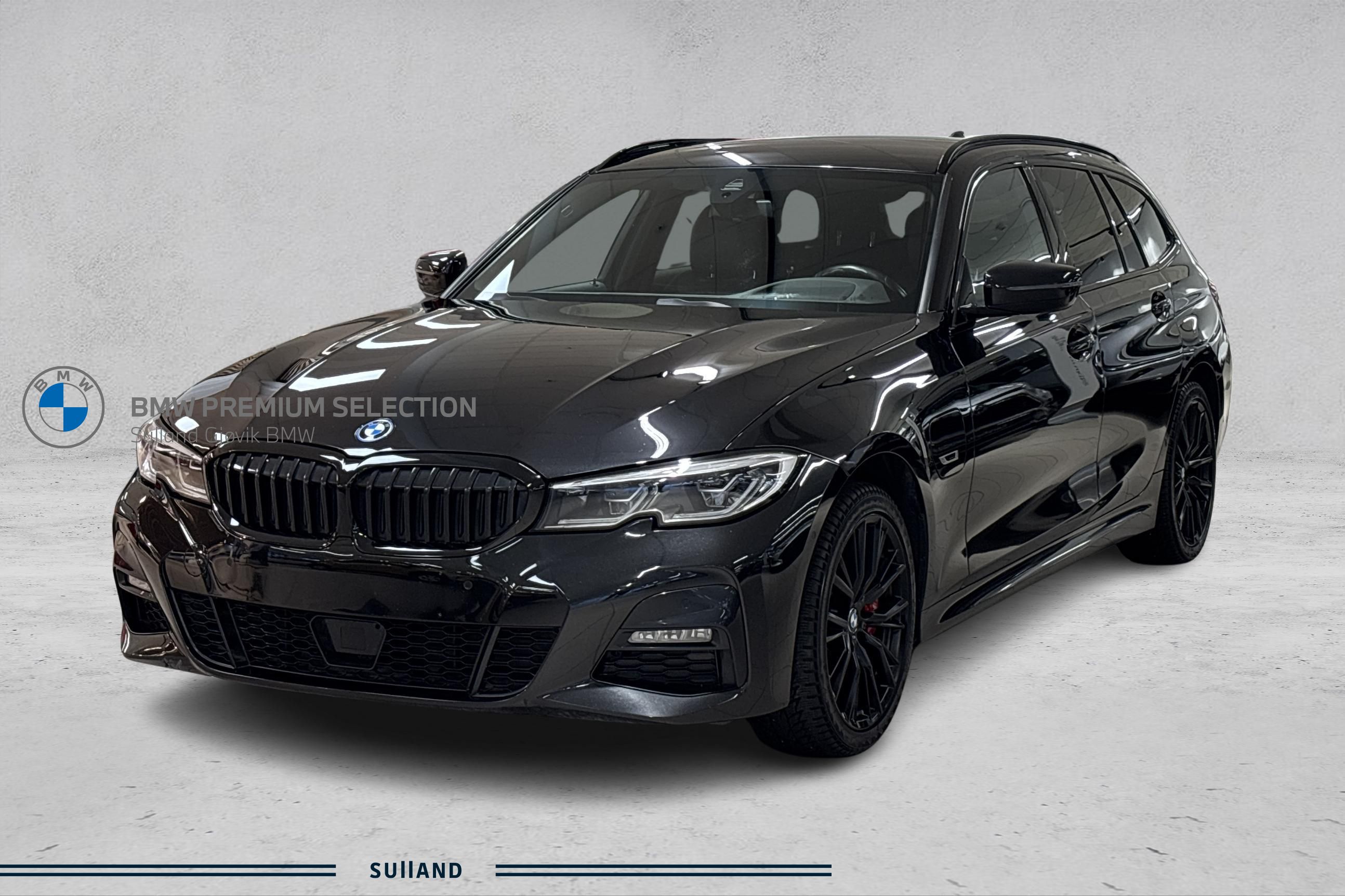 BMW 330e xDrive Touring