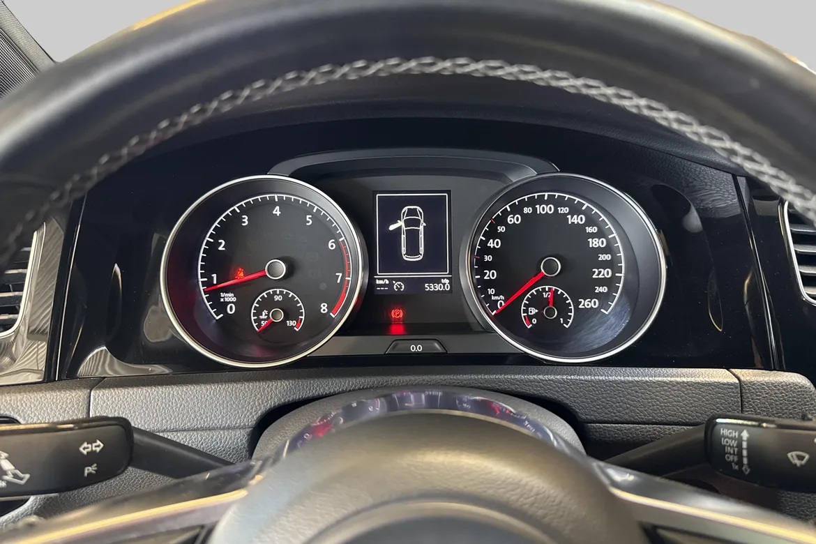 picture of a car