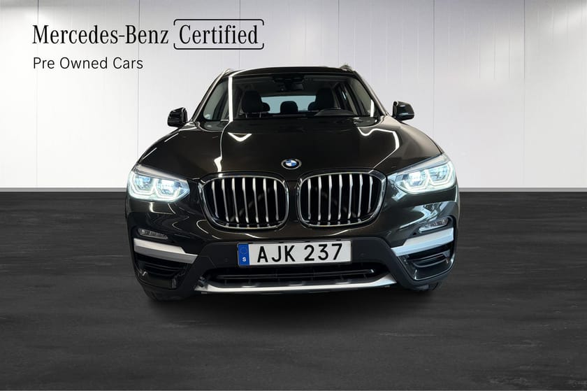 Bild 3 av BMW X3 xDrive20d xDrive20d. MoK, Vhjul dubb. Servicekontrakt ingår för denna bil.