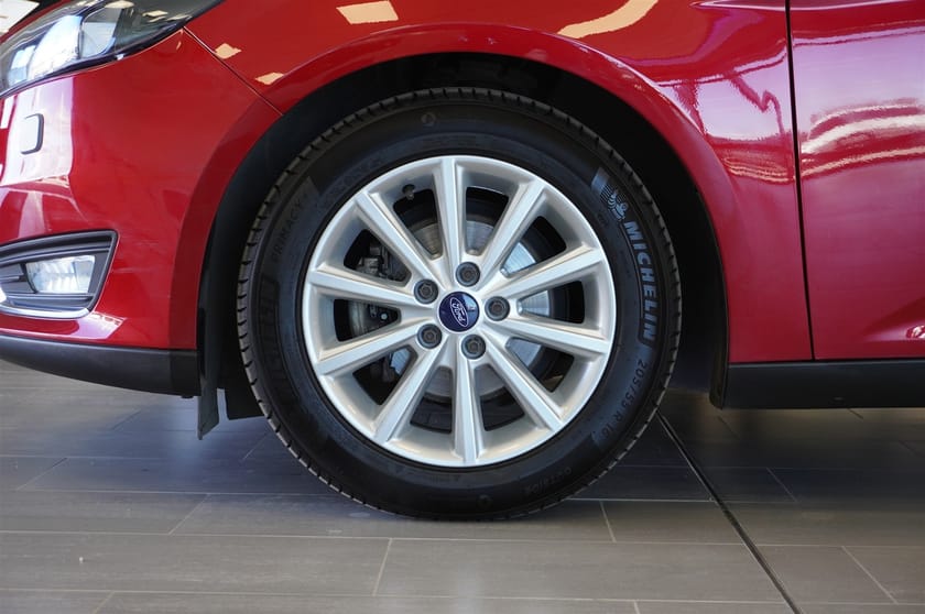 Bild 3 av Ford Focus 1.0 Titanium Dragkrok Kamera