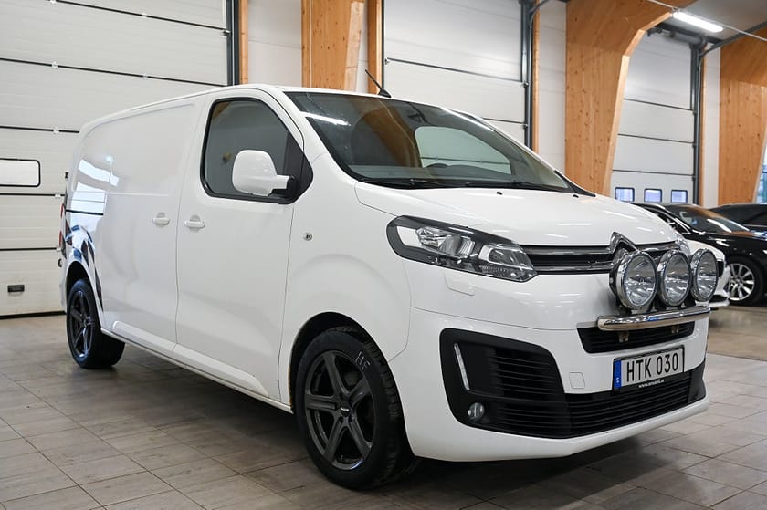 Bild 5 av Citroën Jumpy Van L2 Navi Drag Kamera Kamrem bytt 122hk