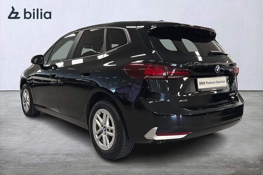 Bild 2 av BMW 225e xDrive Active Tourer | Drag | Backkamera | Aktiv farth.