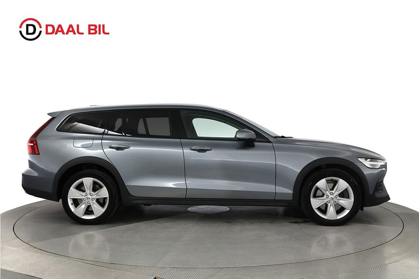 Bild 5 av Volvo V60 Cross Country ADVANCED B4 AWD 197HK DRAGKROK B-KAMERA NAVIGATION
