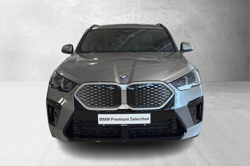 Bilde 3 av BMW iX2 xDrive30 Fully charged Msport Comfacc Krok Harman