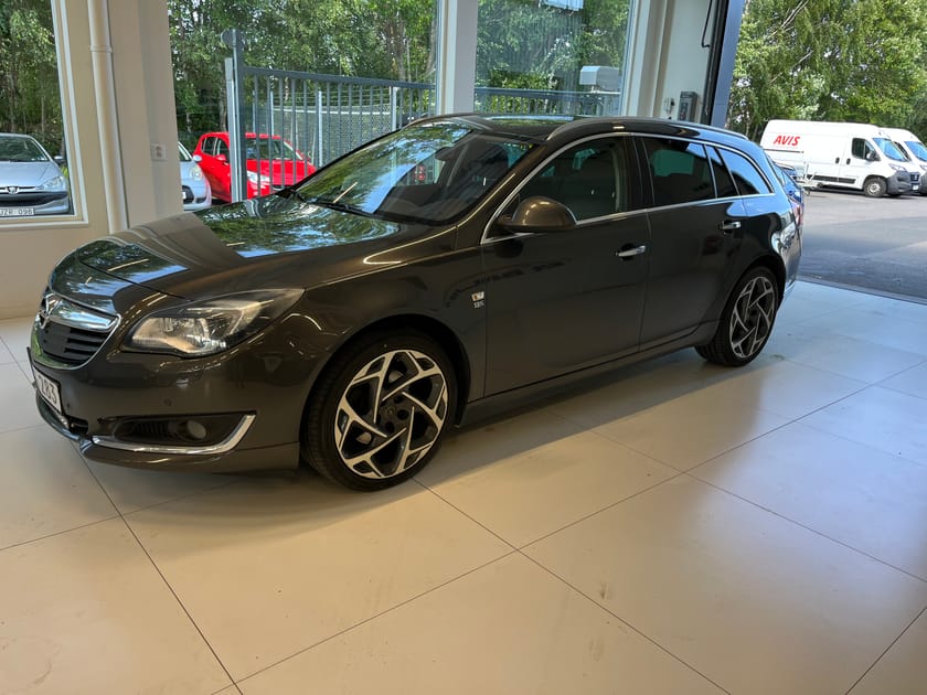Bild 2 av Opel Insignia Sports Tourer Business OPC-line