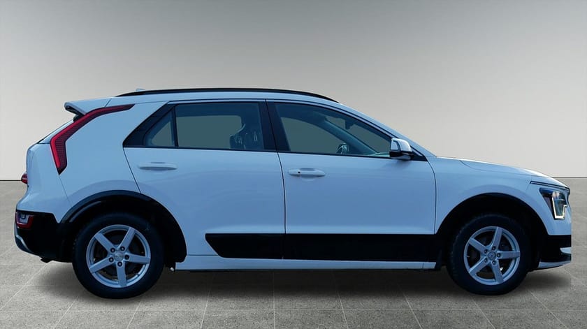 Bild 4 av Kia Niro Plug-In-Hybrid Plug-In | 2288 kr/mån | Action | Navi | Rattvärme