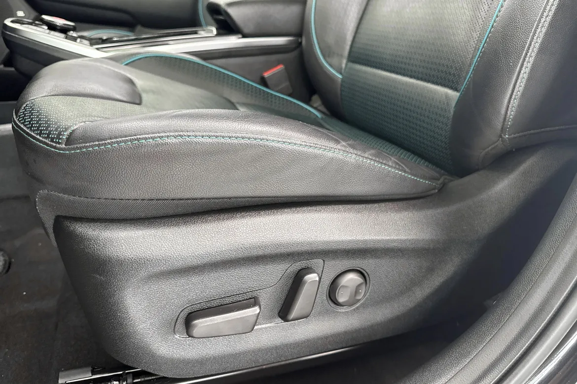 picture of a car